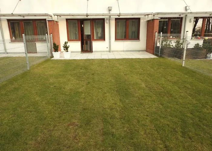 Apartament z ogrodem Wiśniowy Sad